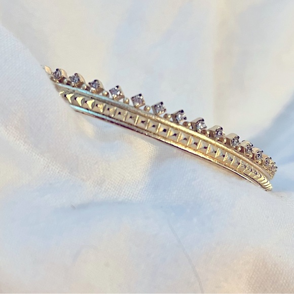 Kendra Scott Crown Bangle Gold - Picture 3 of 3